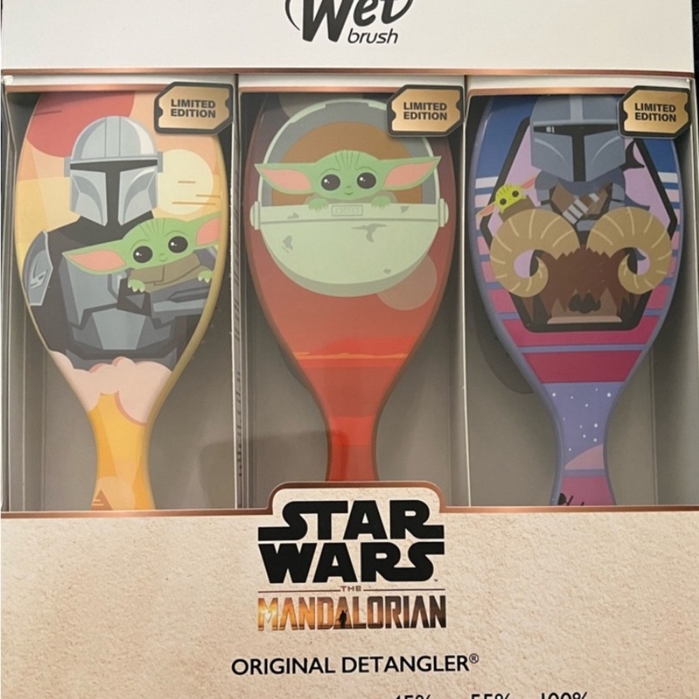 Wet Brush Hair brush Original Detanger Star Wars Madalorian EXCLUSIVE SET!